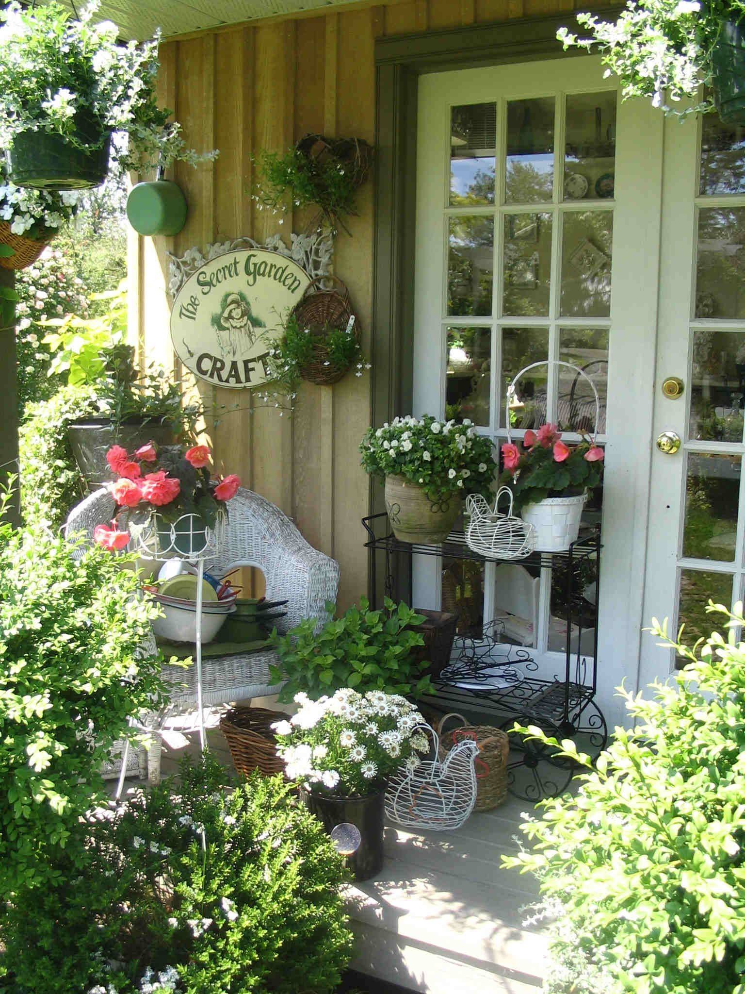 A Shabby Chic Garden
