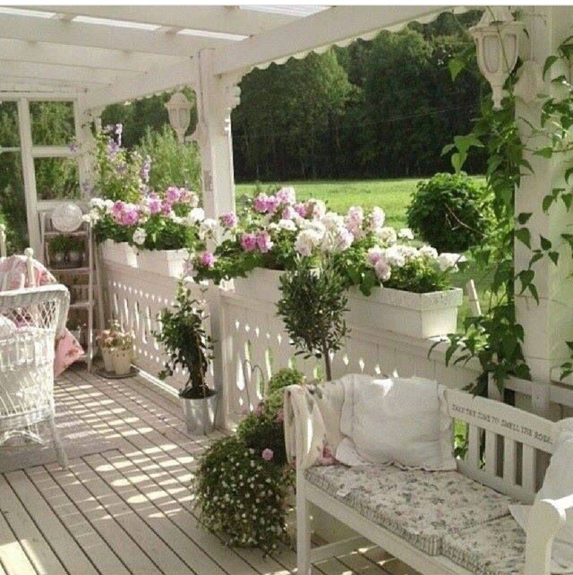 My Shed Buyingashed Shabby Chic Patio Garden Design Layout