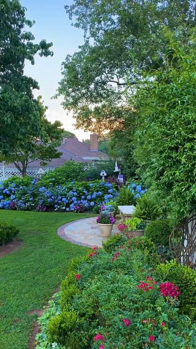 30 Beautiful Lady Garden Ideas To Try This Year SharonSable