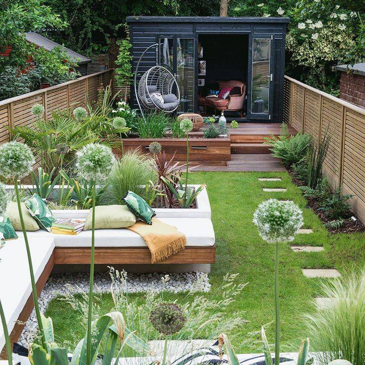 Small Side Yard Patio Stone Narrow Garden House Design