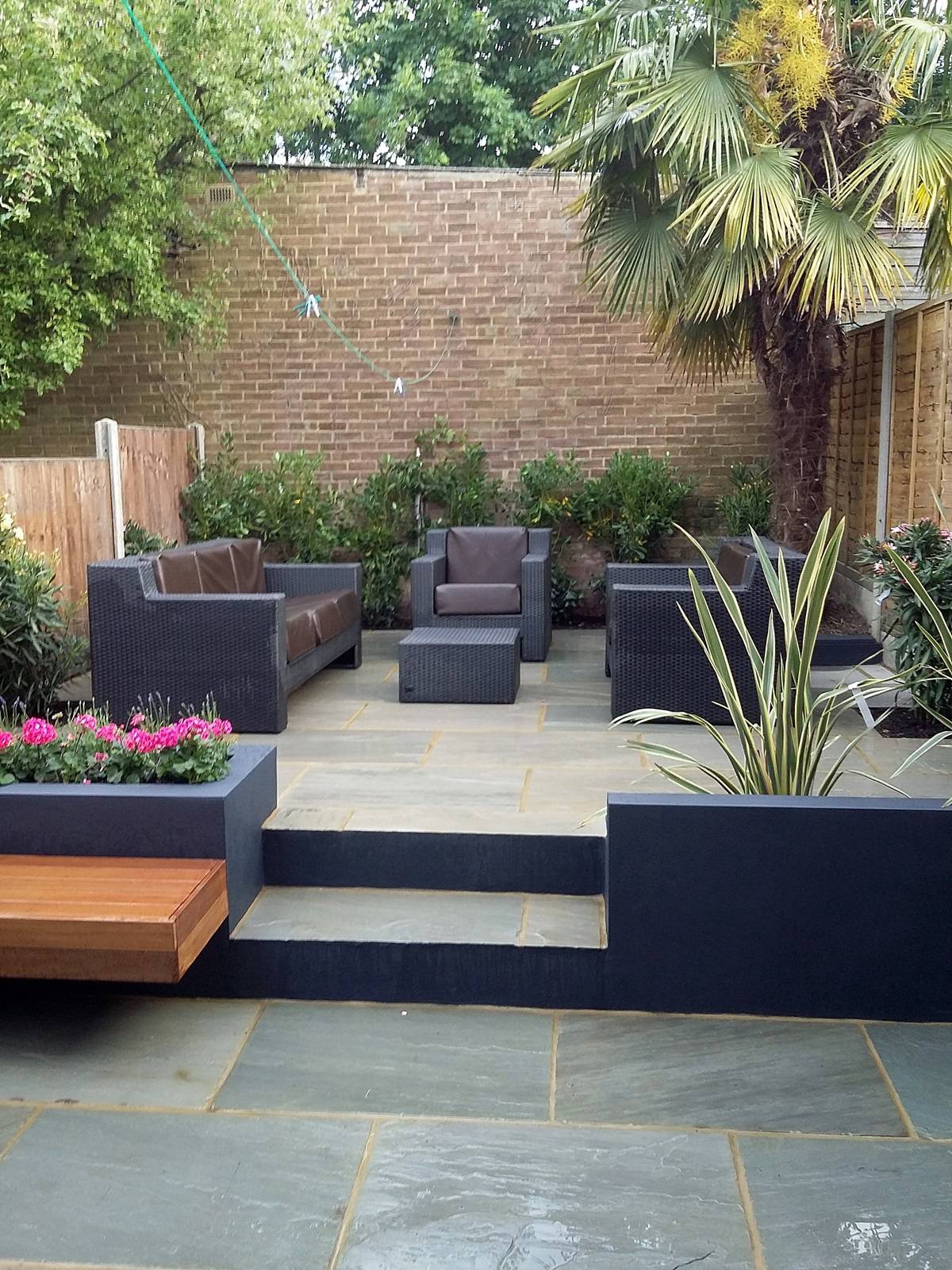 Dark Grey Pointing Garden Paving