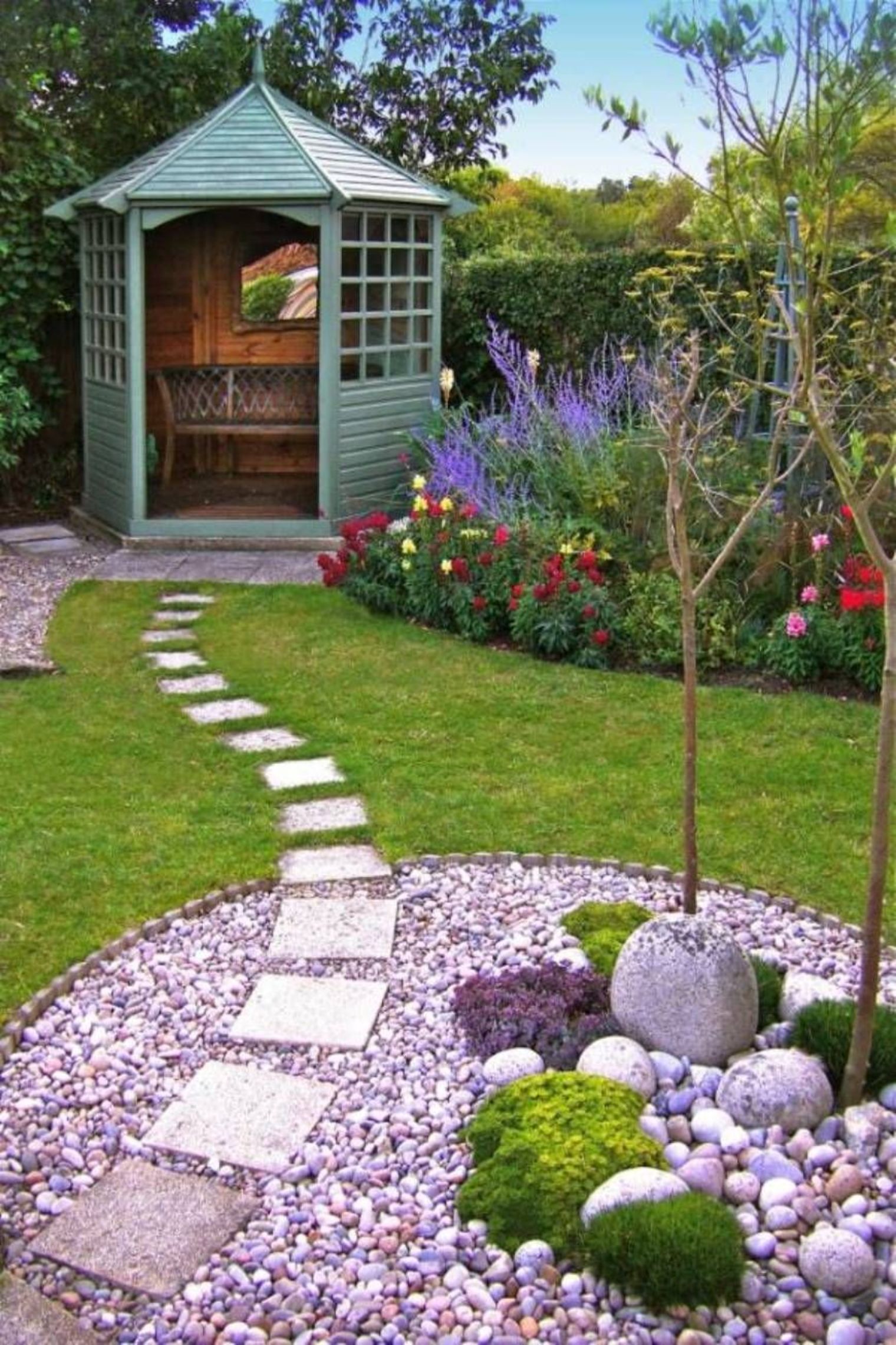 Awesome Black Garden Design Ideas