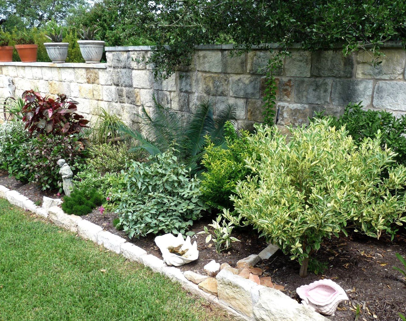 Simple Low Maintenance Landscape Design