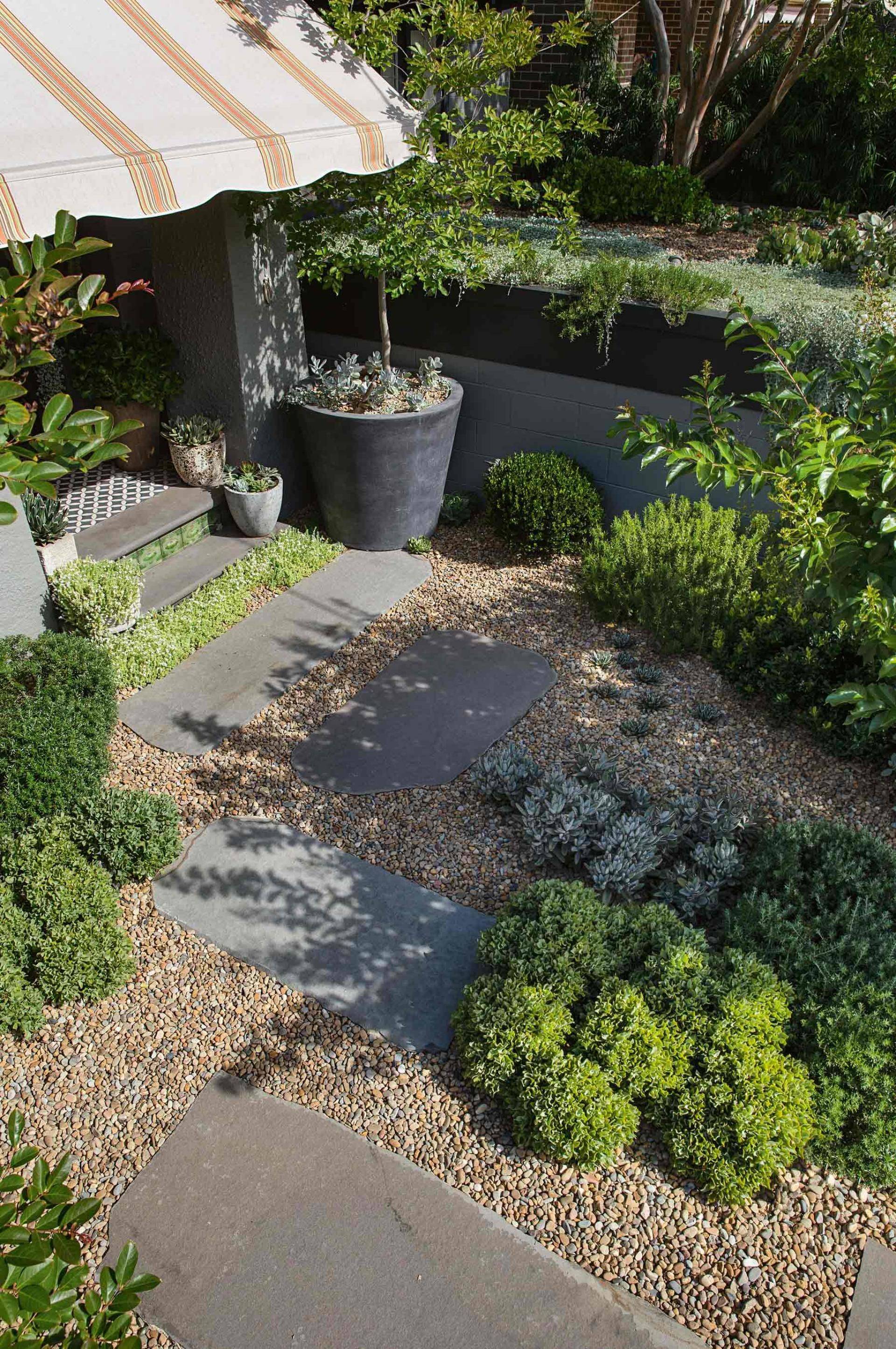 Mosaic Gardens College Hill Residence