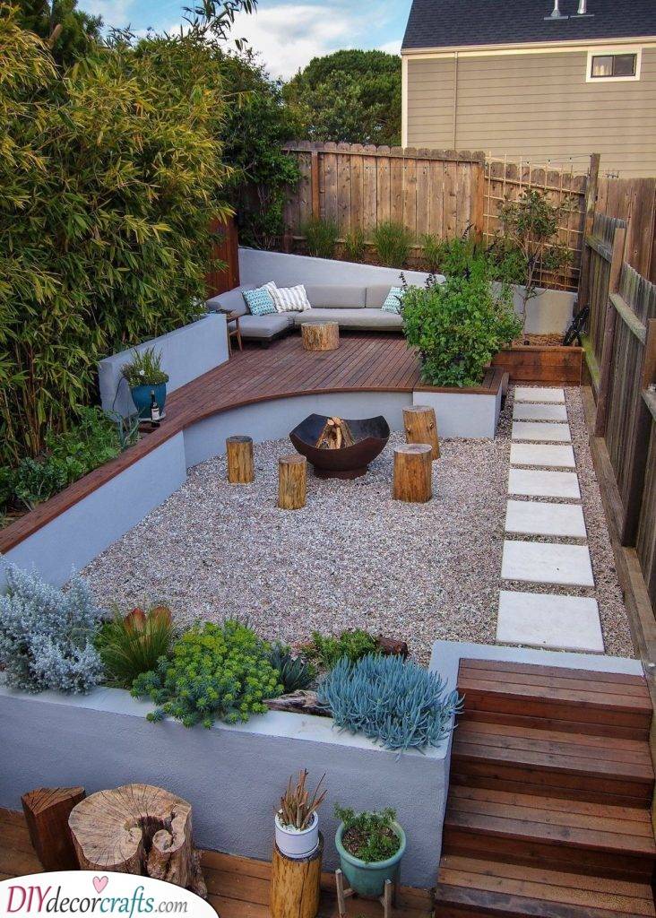 Amazing Creative Gardens Containers Ideas