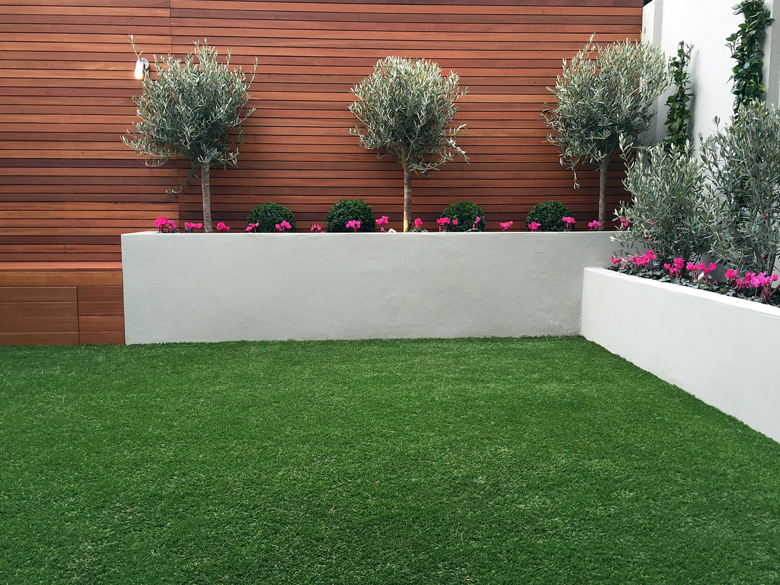 Modern Small Low Maintenance Garden Fake Grass Grey