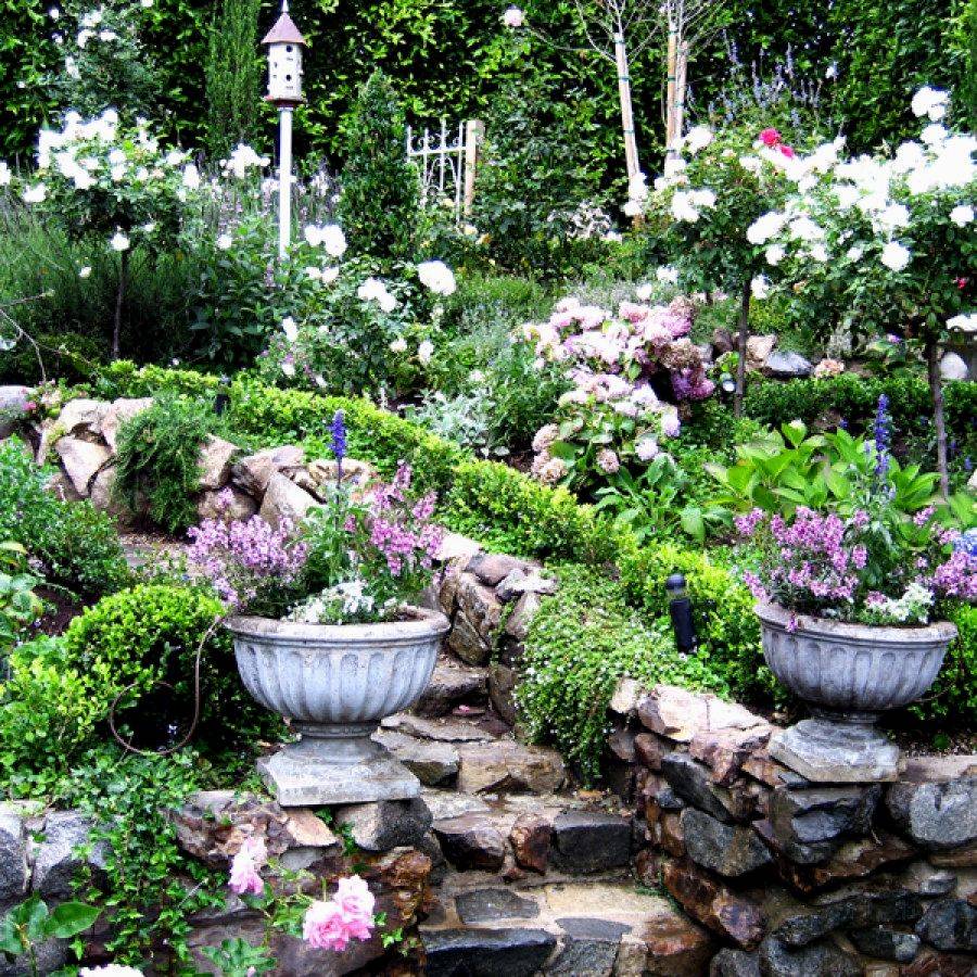 A Cottage Garden Front