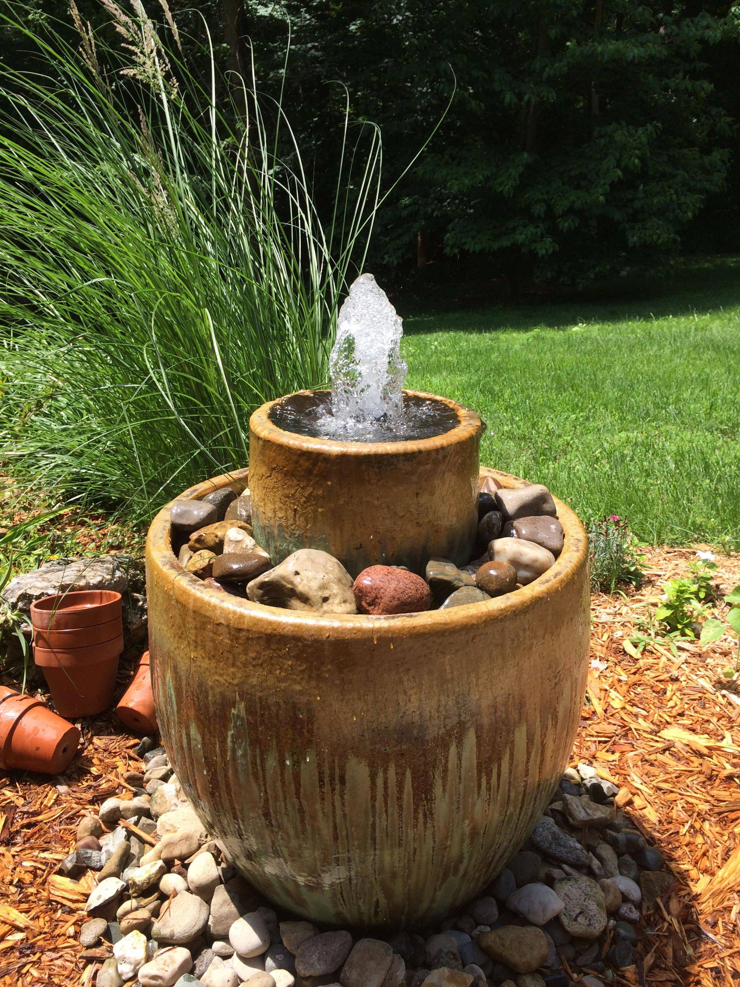 These Solar Water Fountain