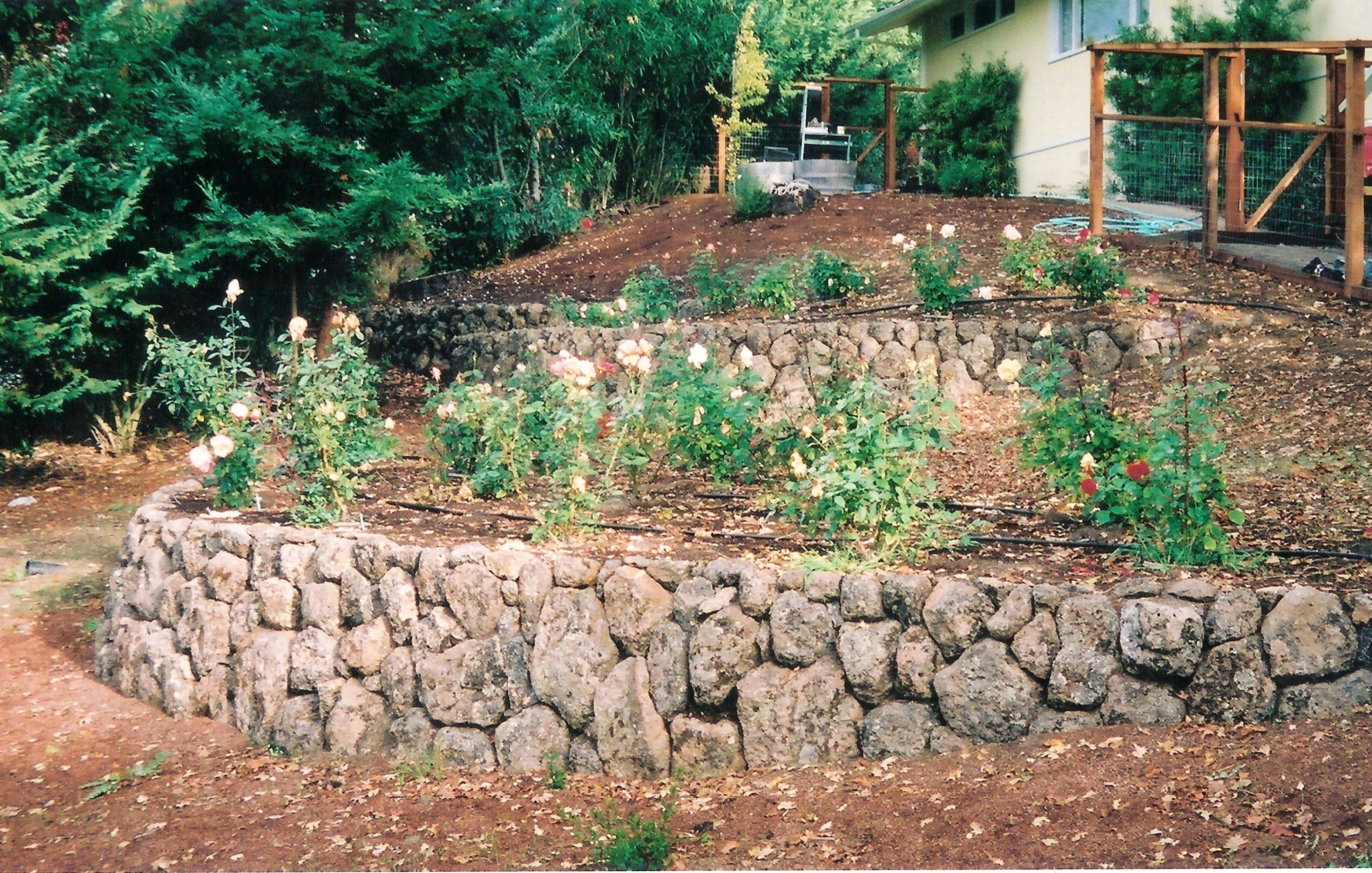 Adorable Retaining Wall Ideas