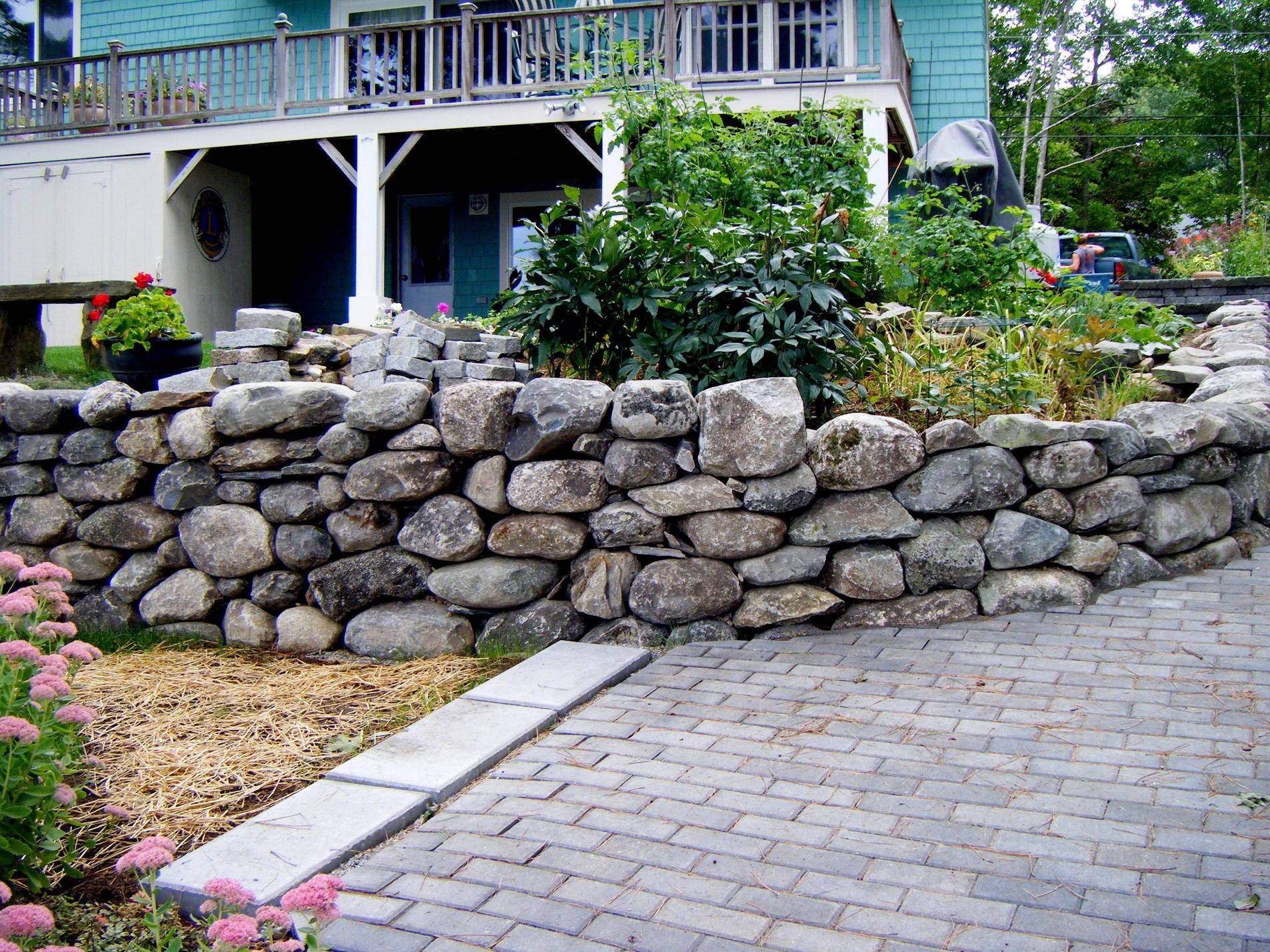 Natural Stone Retaining Walls Cording Landscape Design