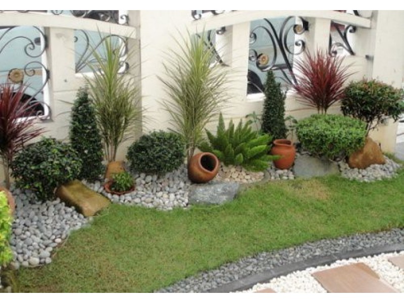 Small Gardens Ideas Narrow Garden Space Townhouse Cute Homes