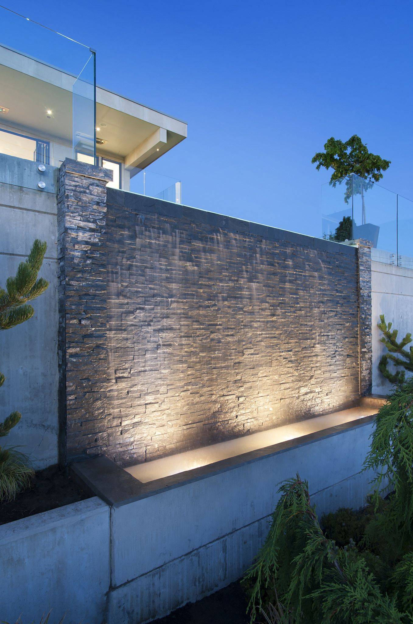 Garden Fountains Design
