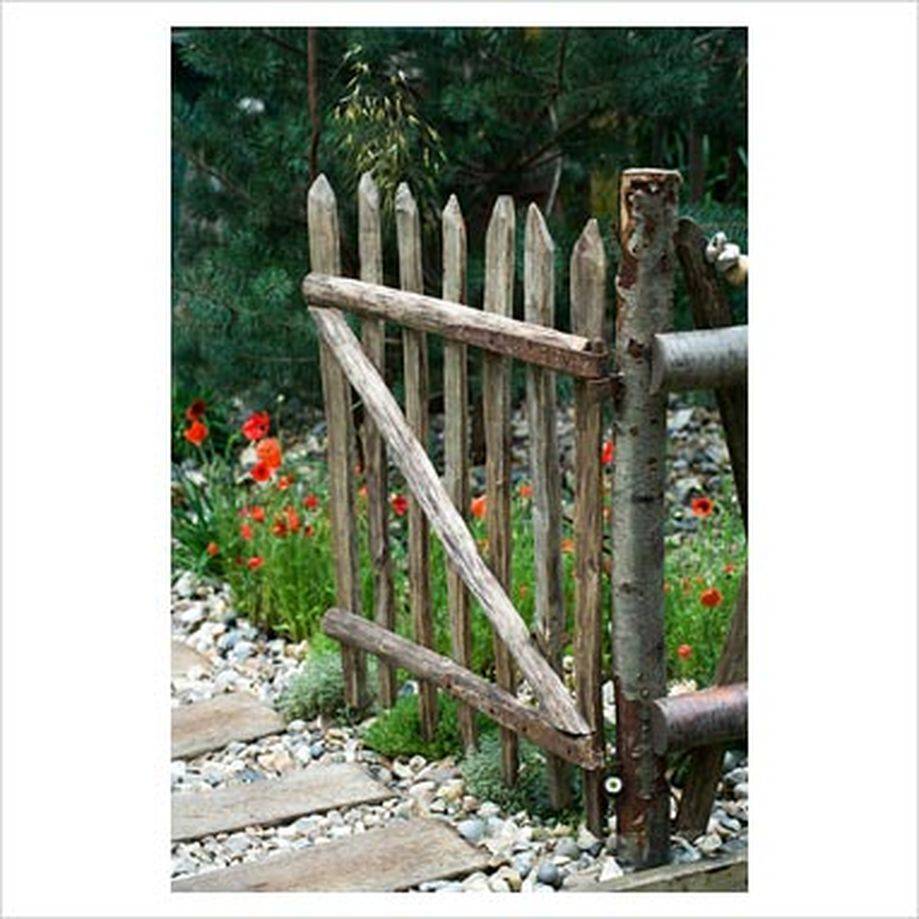 Inspiring Rustic Garden Gates Design