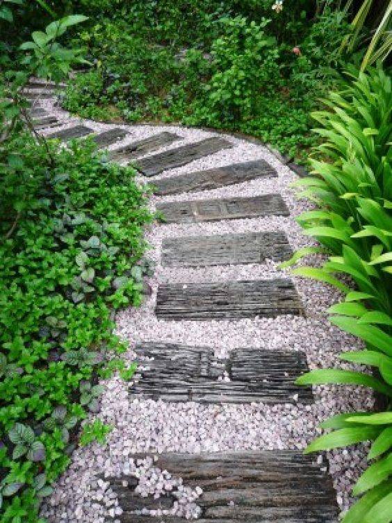 Creative And Clever Garden Path Ideas
