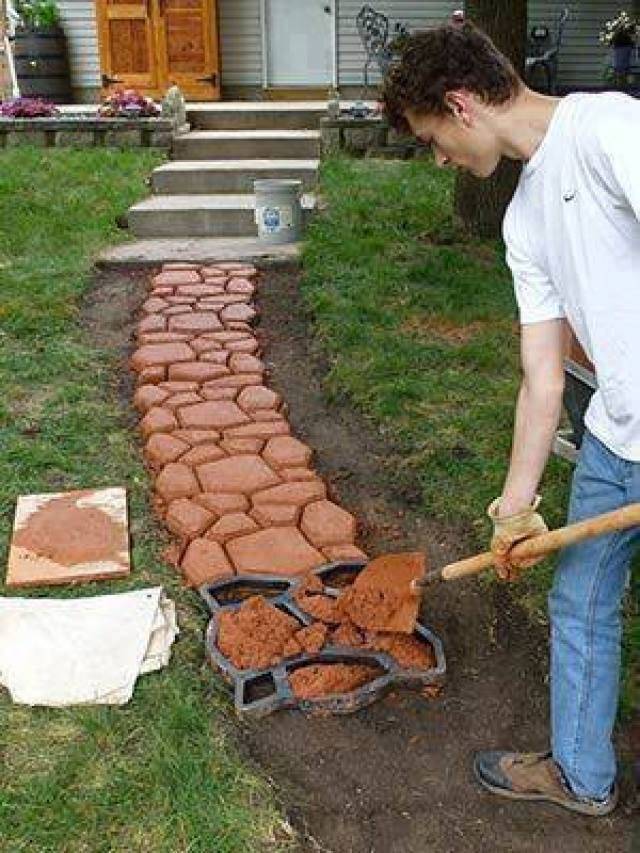 Creative And Clever Garden Path Ideas