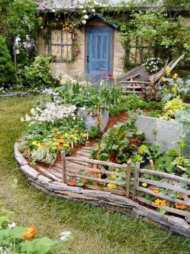 Awesome Rustic Garden Edging Fence Image
