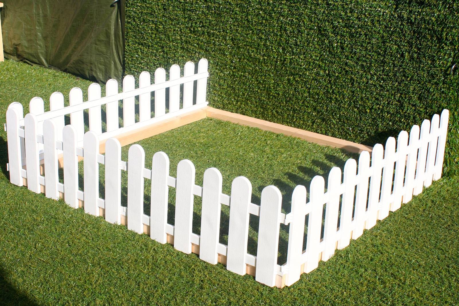 Ltd Commodities Picket Fence Garden