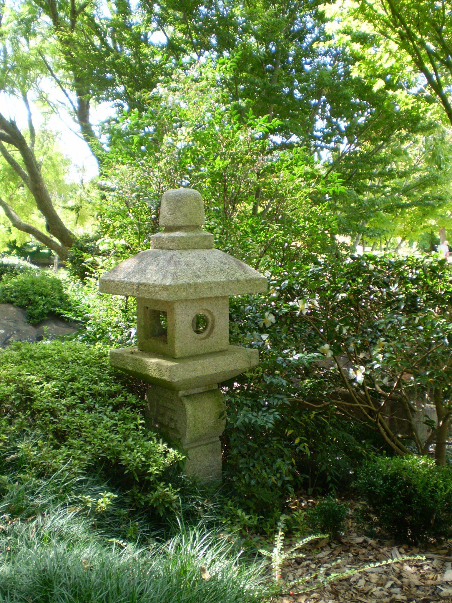 Latern Japanese Stone Lantern Yukimi Concrete Pagoda Garden