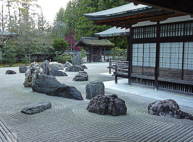 Wonderful Japanese Rock Garden Ideas