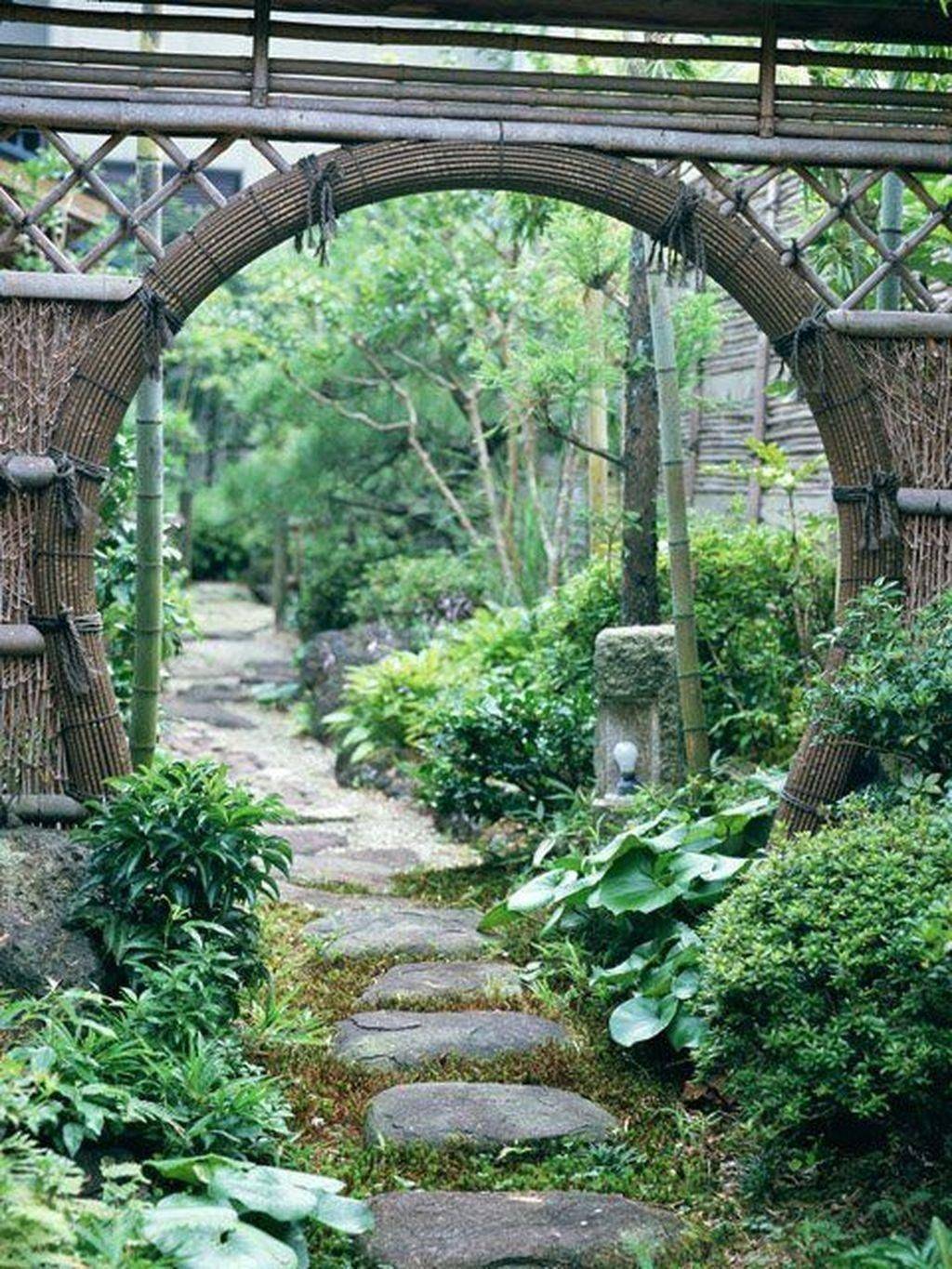 Awesome Moon Gate Garden Design Ideas Homepiez Chinese Garden