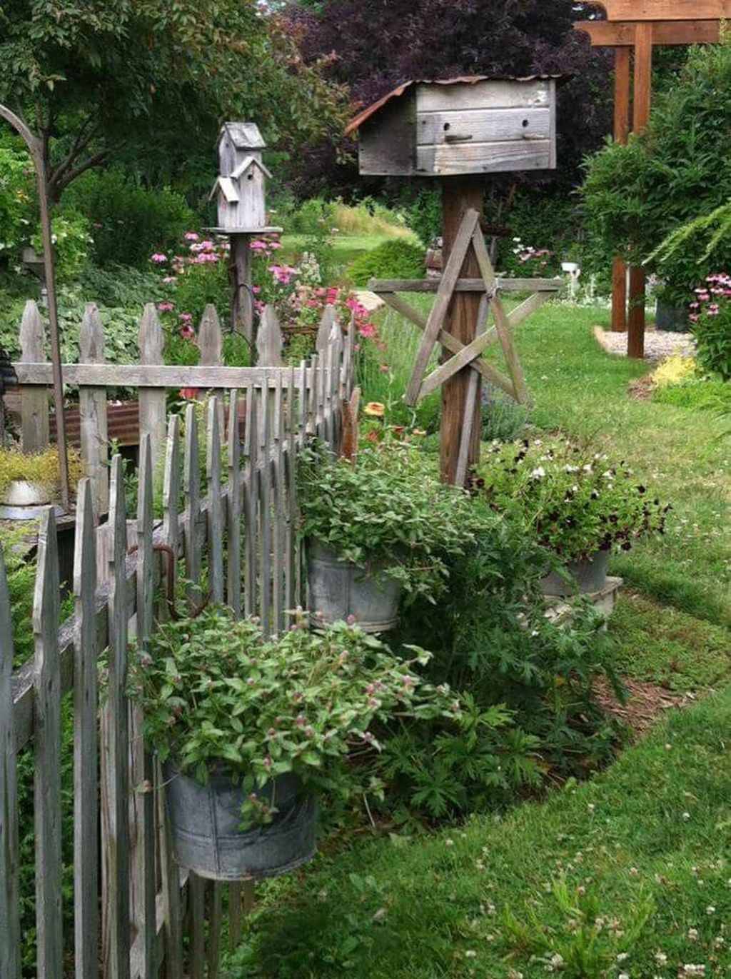 Best Rustic Country Garden Images