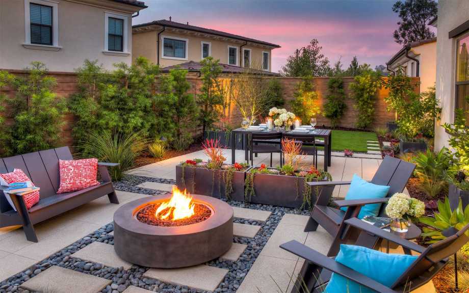 Attractive Small Patio Garden Design Ideas