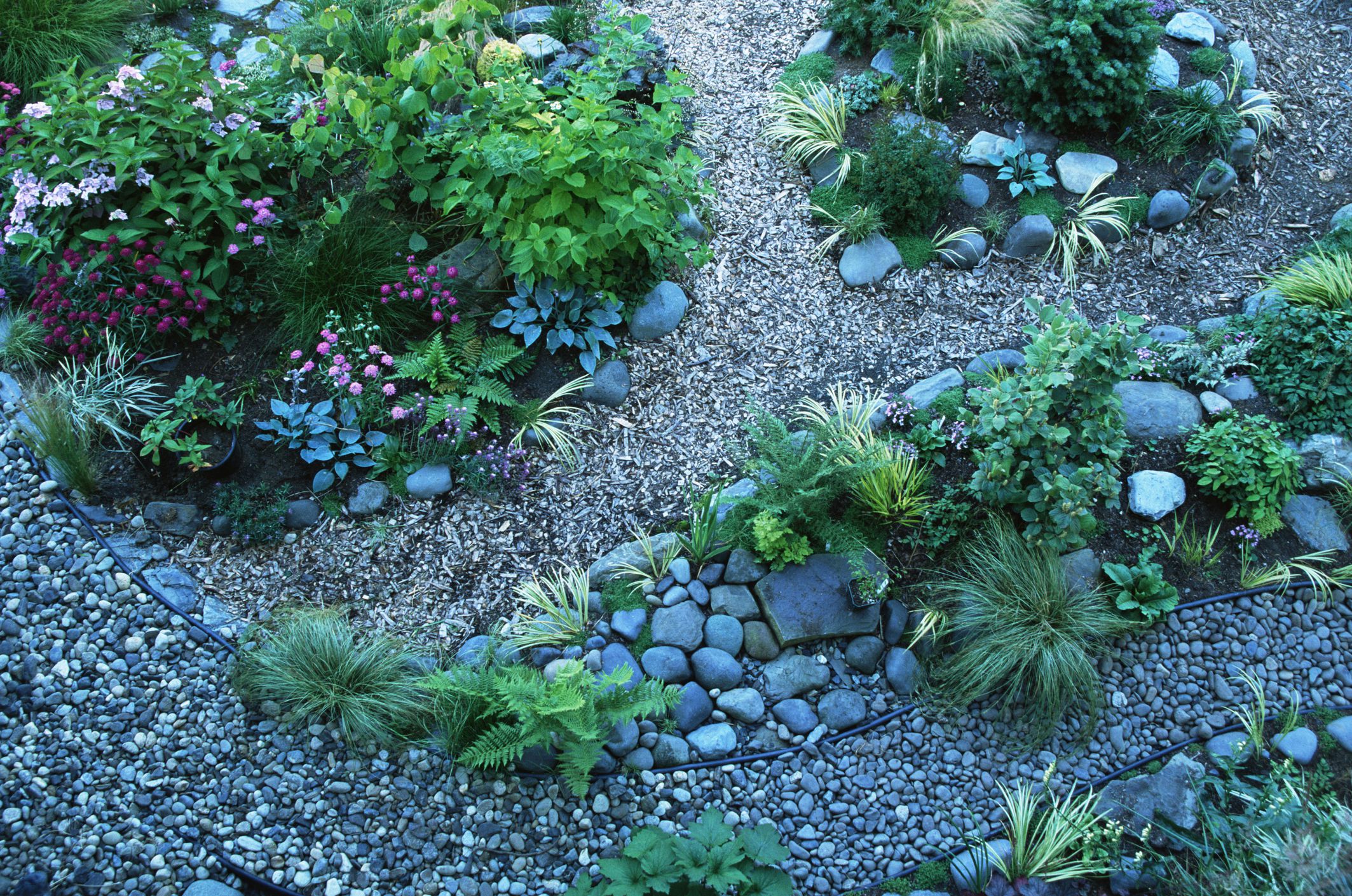Beautiful Front Yard Rock Garden Landscaping Ideas