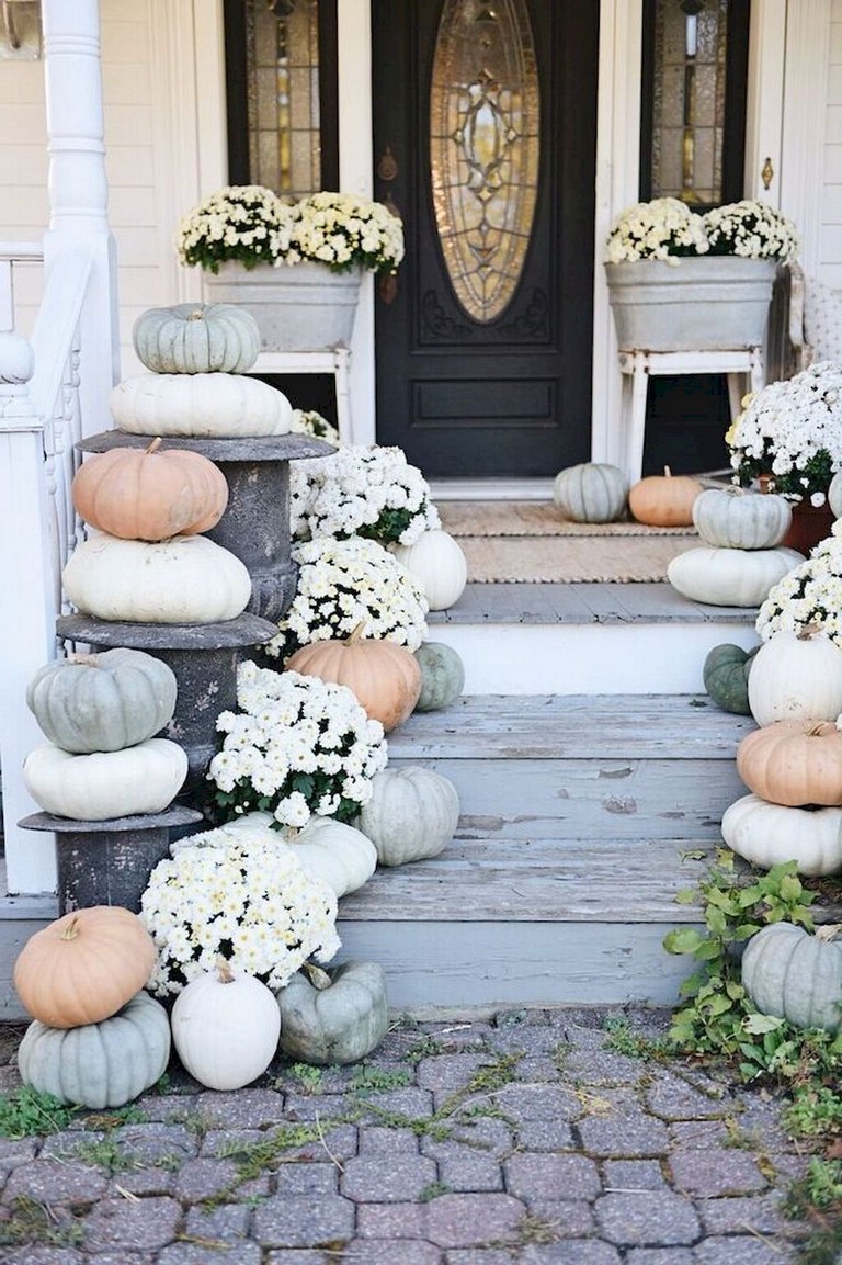 Best Farmhouse Outdoor Decor Ideas
