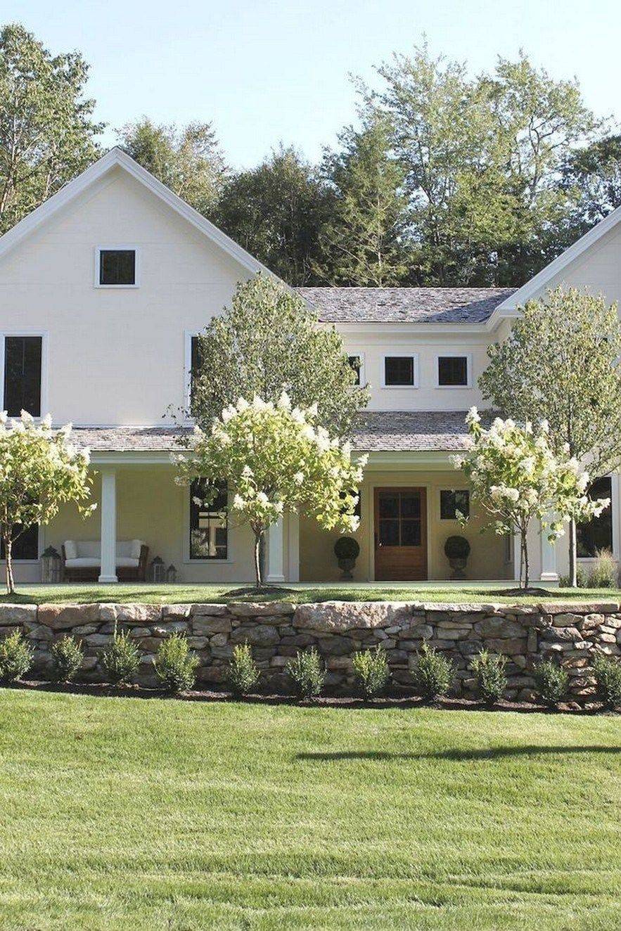 Gorgeous Farmhouse Out Door Ladscaping Design Ideas