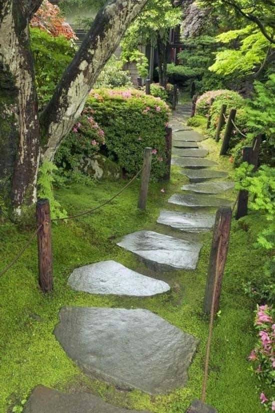 Mesmerizing Garden Stone Path