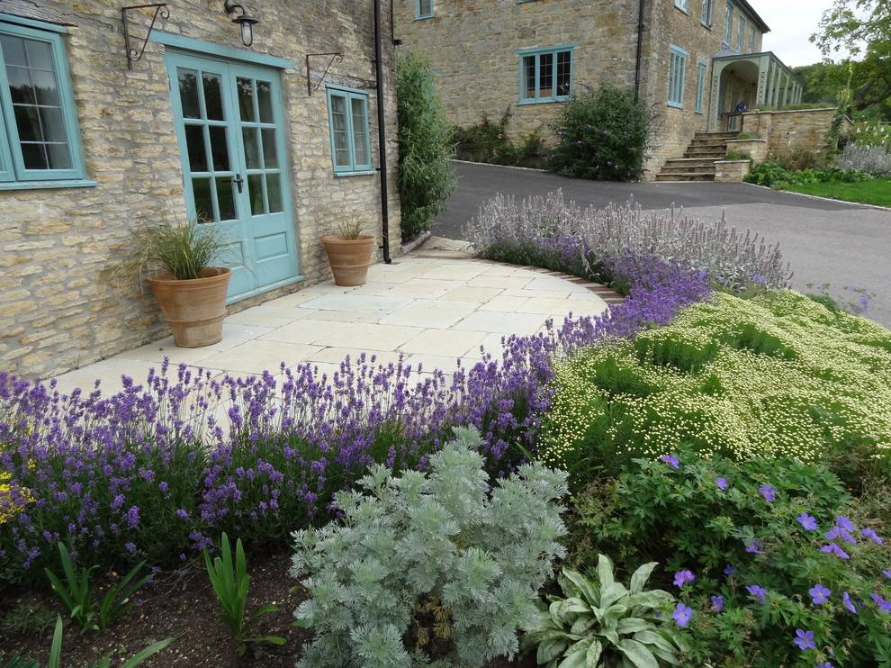 Awesome Farmhouse Backyard Landscaping Ideas