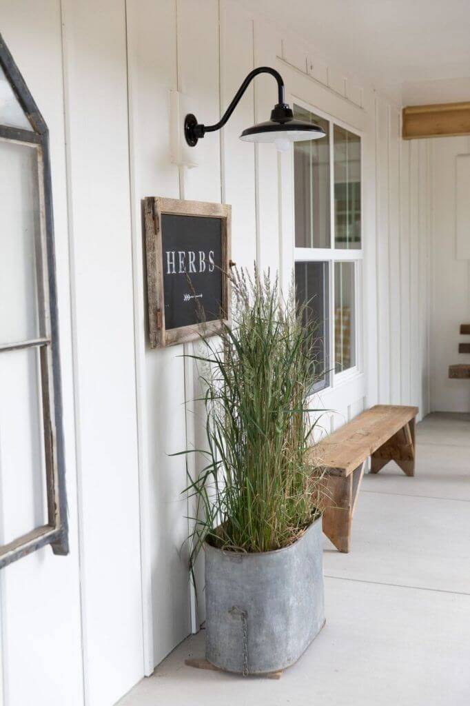 Best Farmhouse Fall Decorating Ideas