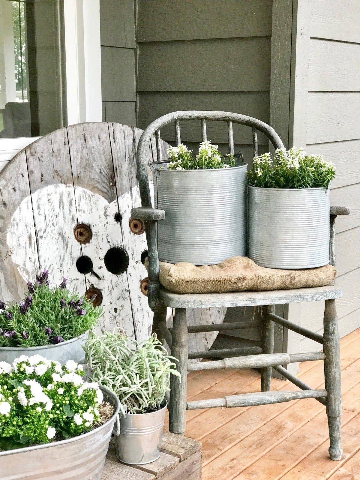 Best Rustic Farmhouse Porch Decor Ideas
