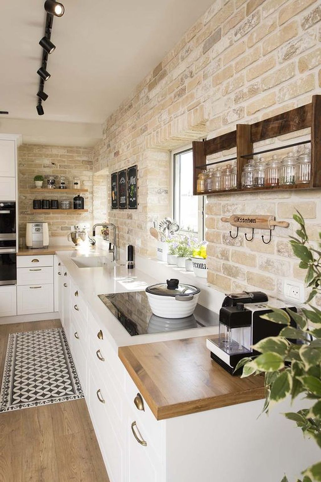 Farmhouse Kitchen Ideas