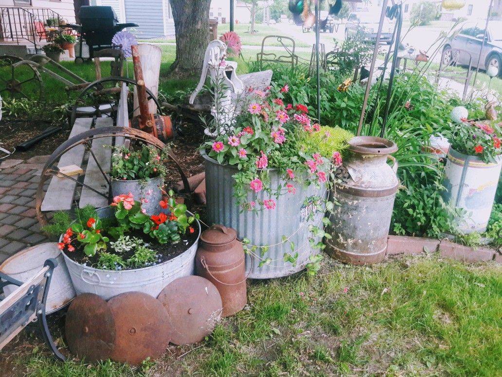 Simple Diy Vintage And Rustic Garden Decor Ideas