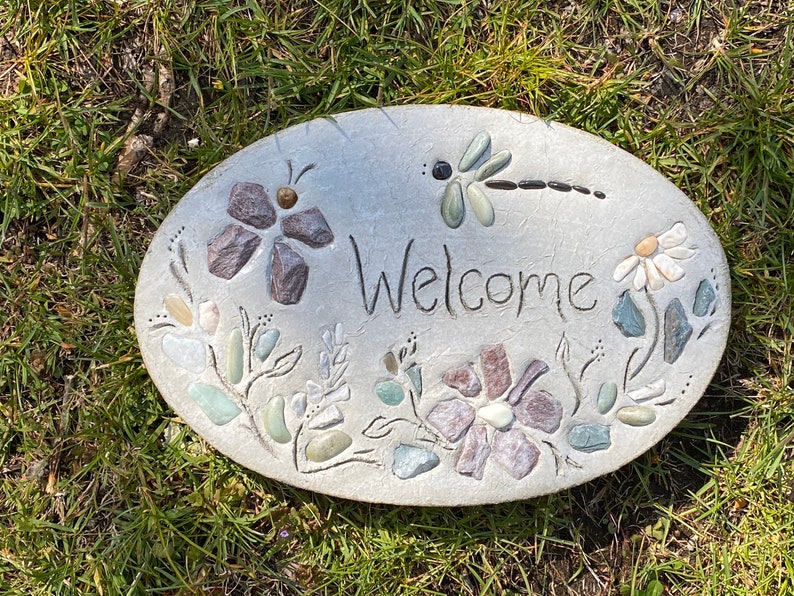 Personalized Diy Stepping Stones Mosaic Walkway