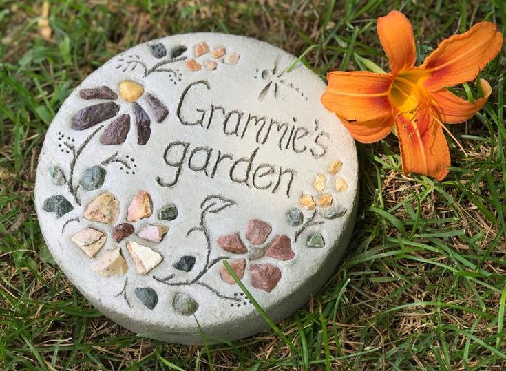 Memorial Stepping Stone Personalized Garden Stone Apple