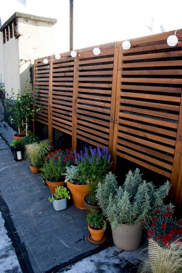 Good Wooden Privacy Fence Patio Backyard Landscaping Ideas Page