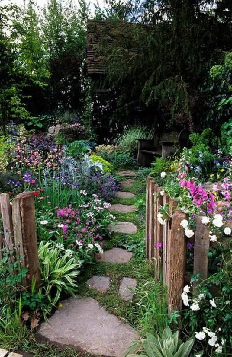 Stunning Rustic Garden Gates Ideas