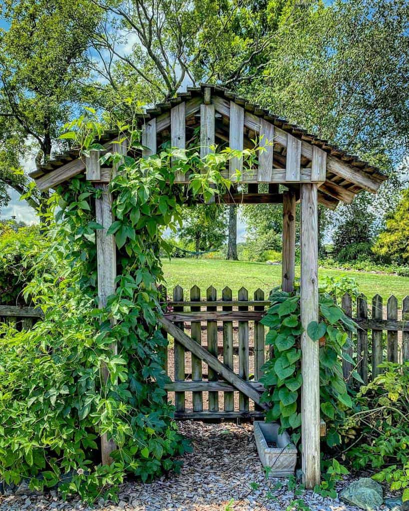 Wooden Garden Arbors Custom