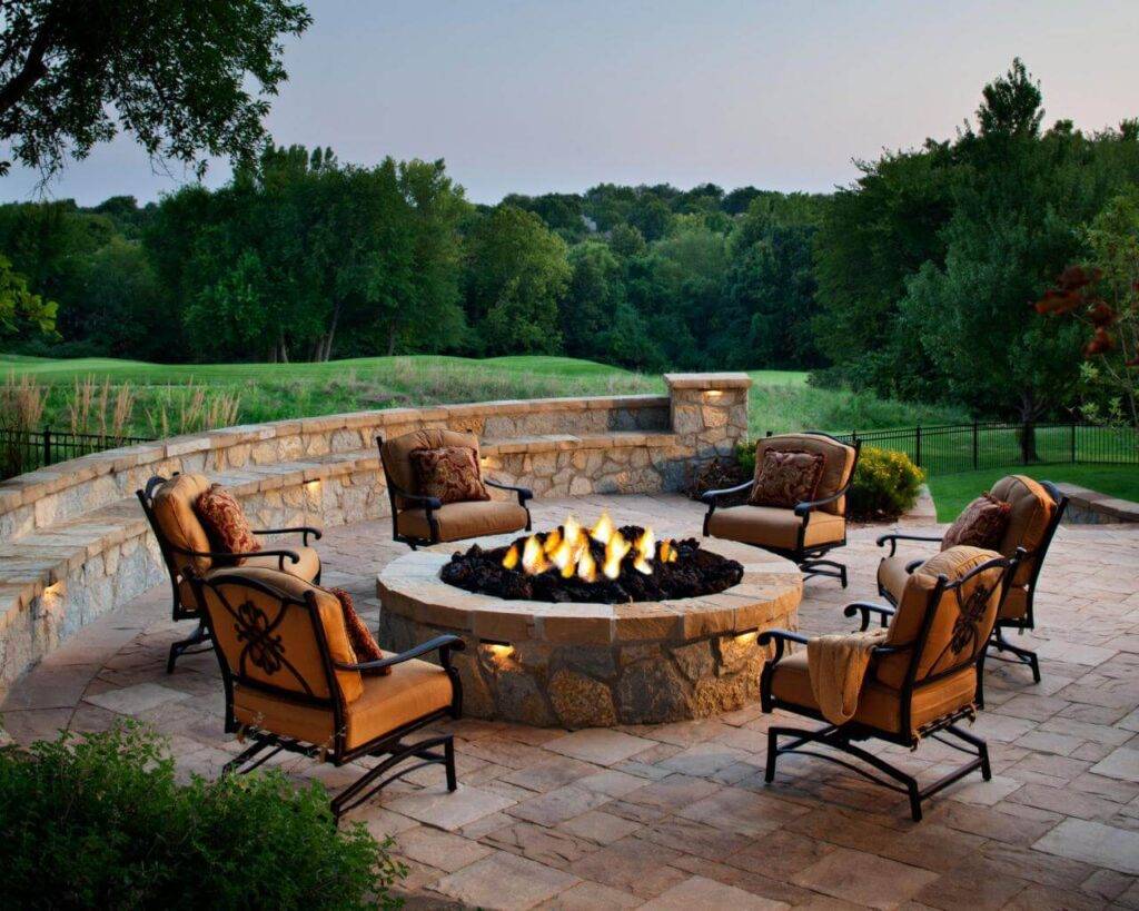Awesome Backyard Fire Pit Ideas