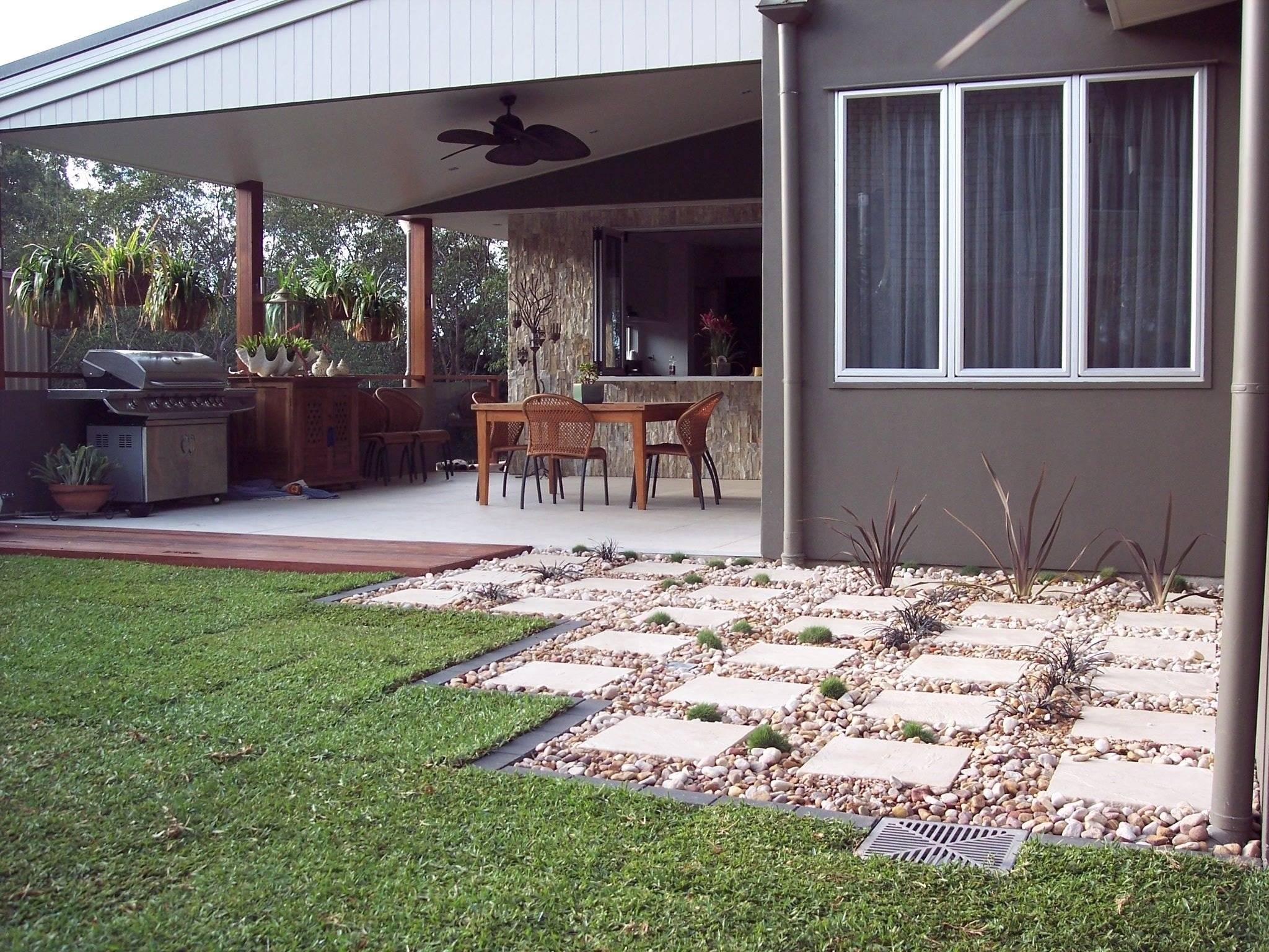 Attractive Low Maintenance Backyard Landscaping Ideas