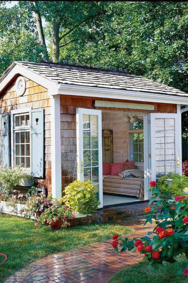 Lovely And Cute Garden Shed Design Ideas