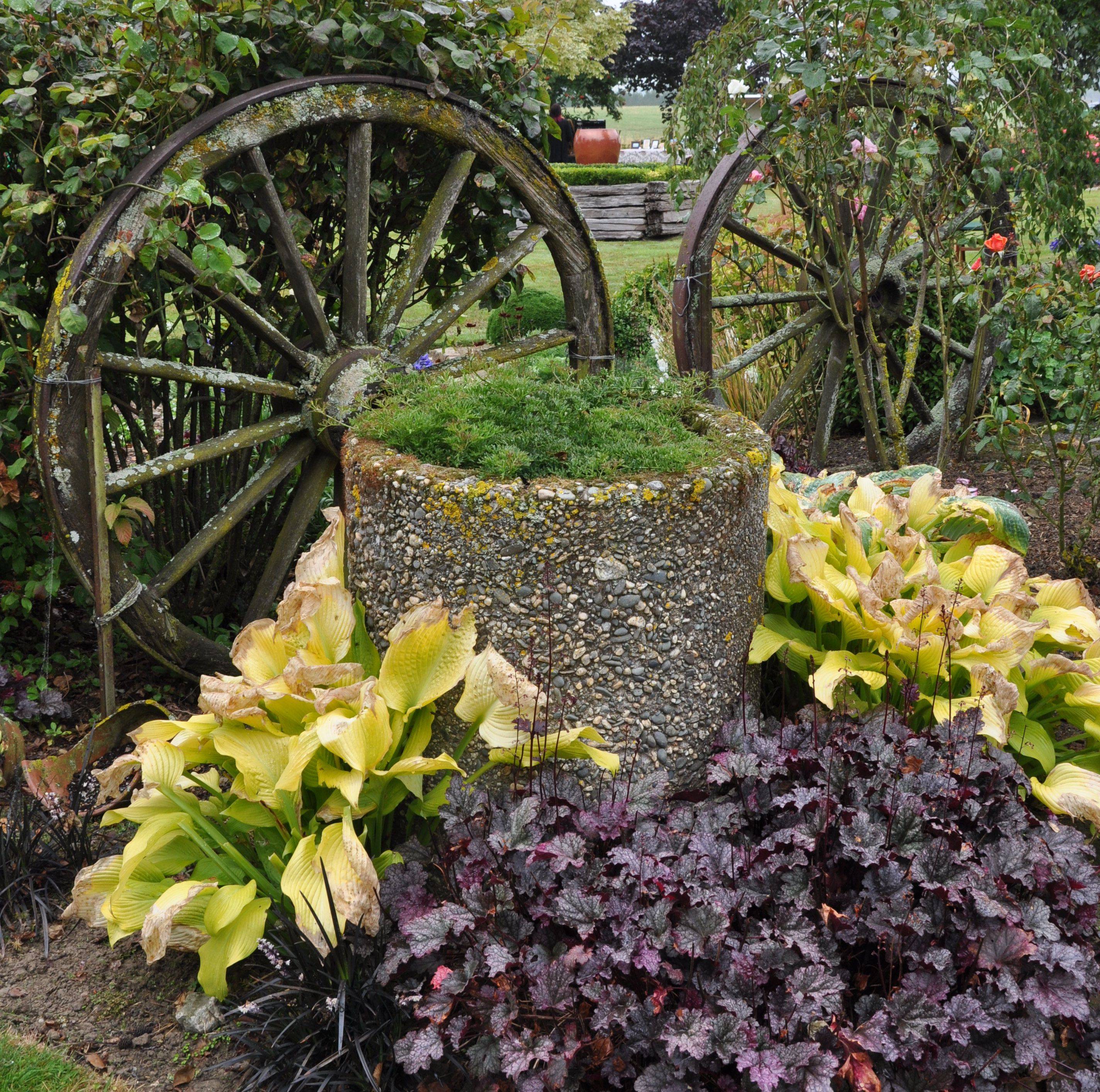 Low Cost Rustic Garden Features