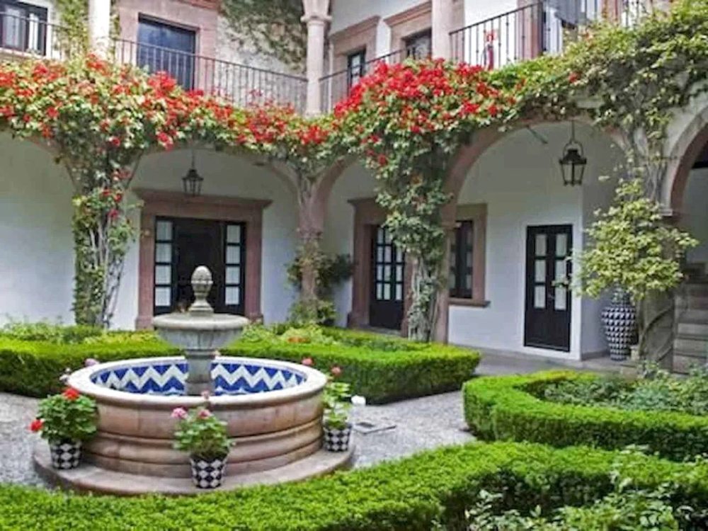 Decidedly Spanish Garden