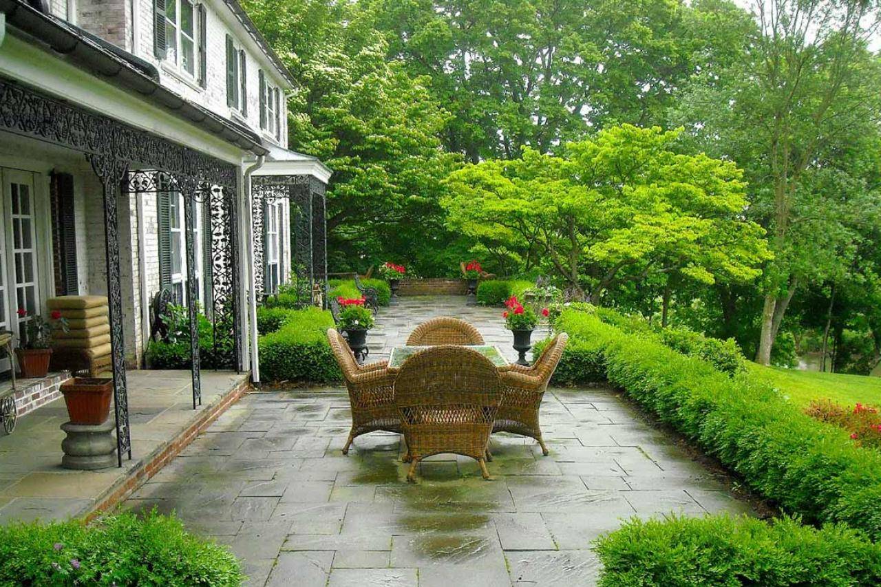 Flagstone Patio Benefits