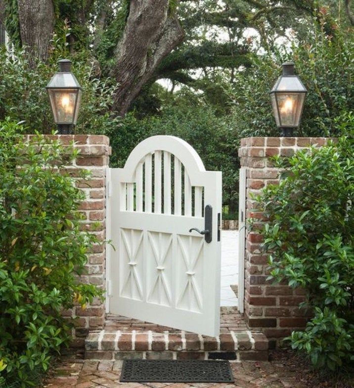 Welcoming Garden Gate Designs