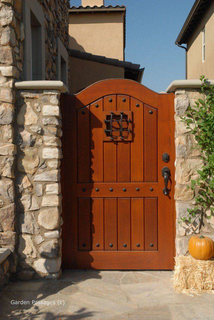 Articulating Arms Harbour Door