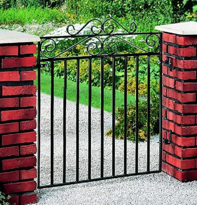 Gorgeous Iron And Wooden Garden Gate Decoration Ideas Home