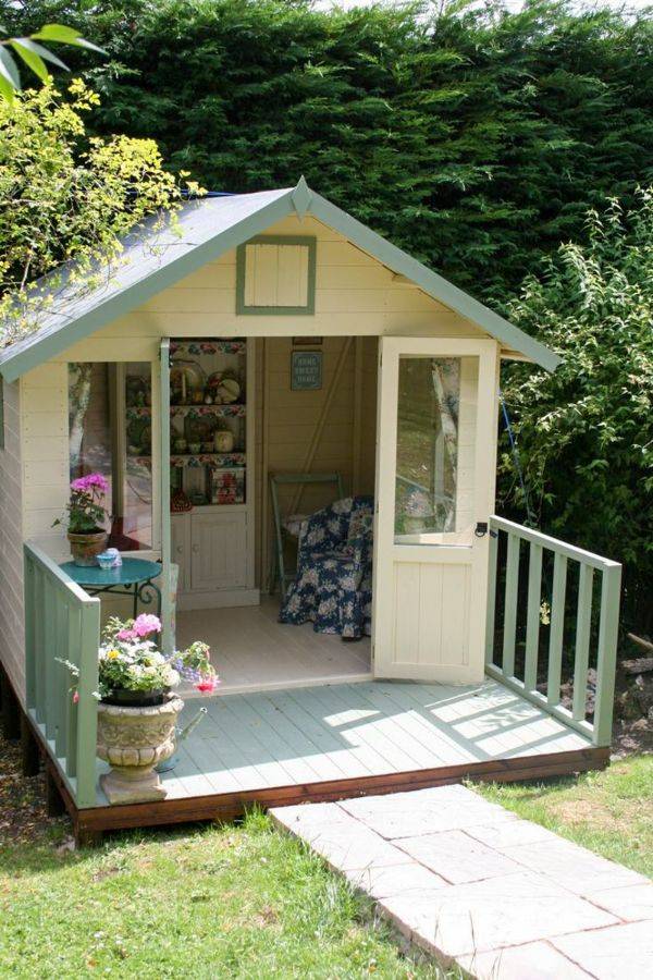 Lovely And Cute Garden Shed Design Ideas